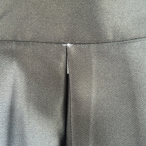 Black & White Large Polka Dot Satiny Circle Skirt SZ M - Picture 3 of 7